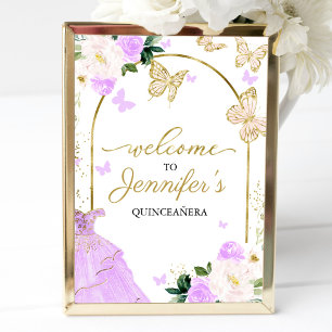 Affiche Panneau de bienvenue Quinceanera Papillon Robe Lav