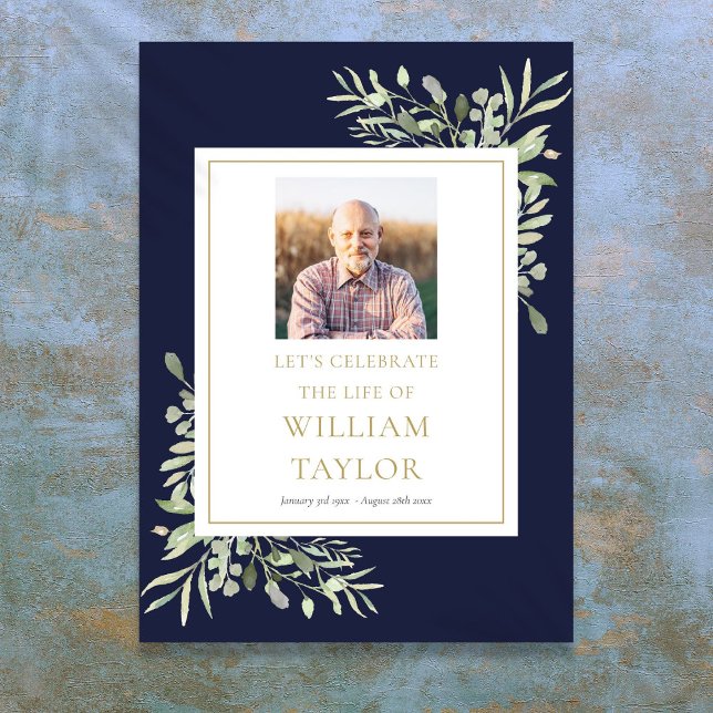 Affiche Panneau de célébration de vie en photo de verdure  (Navy Blue Greenery Photo Celebration of Life Sign)