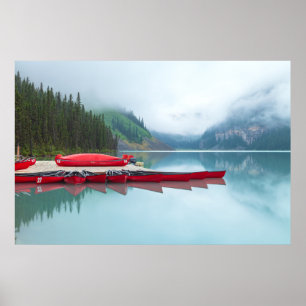 Affiche Paysage paisible du lac Louise avec des canoës rou