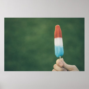 Affiche Personne tenant de la glace pop