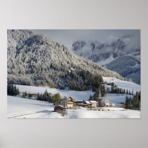 Affiche Petit village alpin dans l'affiche de neige