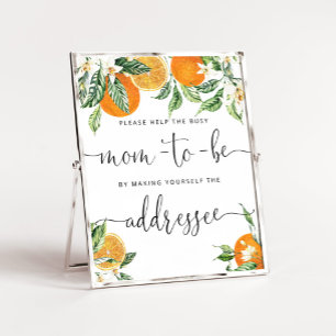 Affiche Petite mignonne aider maman occupée Adresse une en