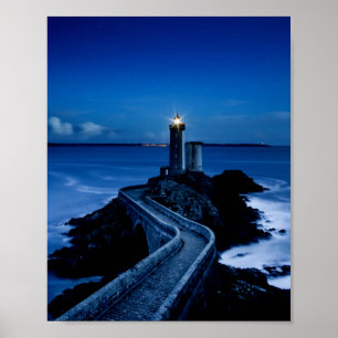 Affiche Phare sur mur dans l'océan la nuit