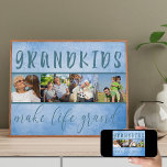 Affiche Photo Collage - Les petits-enfants font la vie Gra<br><div class="desc">Créez votre propre collage photo pour vos grands-parents. Cette affiche de style moderne en bleu aura l'air charmant et tous les grands-parents adorent avoir des photos de leurs petits-enfants. Le texte dit : "petits-enfants font la vie grandiose" et encadre votre bande photo. Le modèle est configuré pour que vous puissiez...</div>