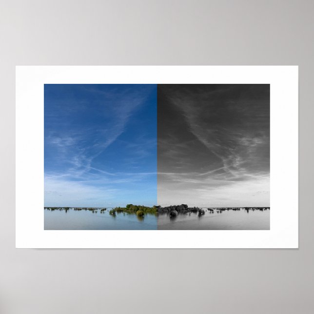 Affiche Photographie de réflexion de l'eau sous le ciel  (Devant)