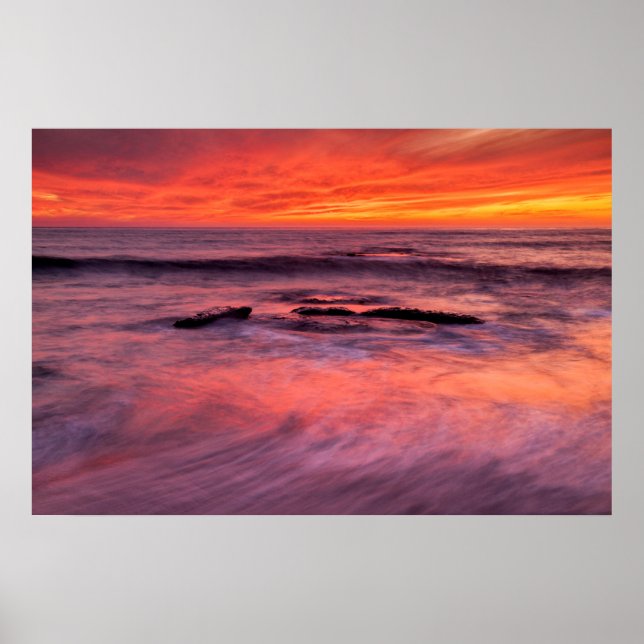 Affiche Plage de Windansea, coucher de soleil rouge (Devant)