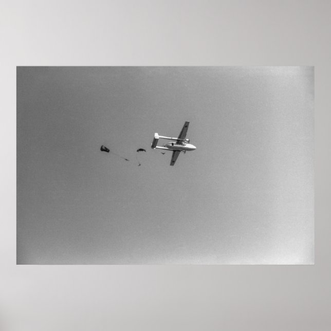 Affiche Plan de saut de parachutistes noir et blanc 1968 (Devant)