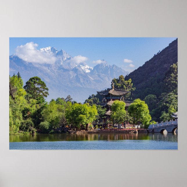 Affiche Pool de dragons noirs - Yunnan, Chine (Devant)