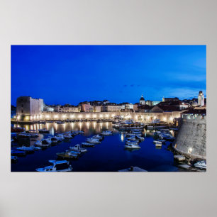Affiche Port et murs de Dubrovnik illuminés la nuit