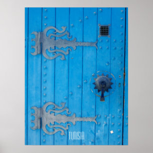 Affiche Porte en bois bleue traditionnelle en Tunisie