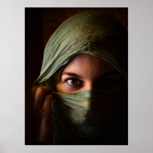 Affiche Portrait d'une femme, Écharpe à tête verte, Mode