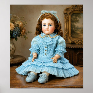 Affiche Poupée en porcelaine vintage en tenue bleue