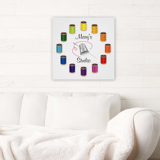 Affiche pour la couture, l'aiguille et les fils (Poster for Sewing, Needle and Threads. Customize your text. )