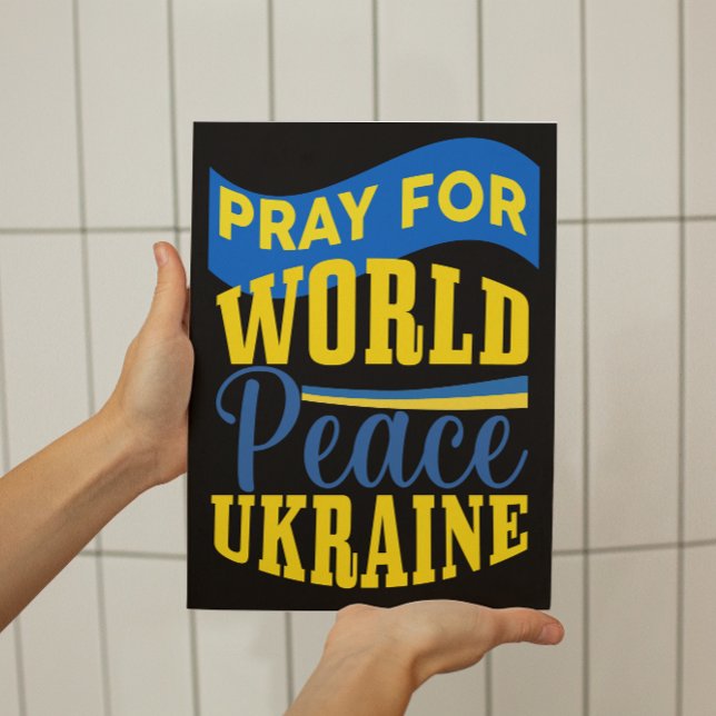 Affiche Priez pour la Déclaration de Paix Mondiale Ukraine (Créateur téléchargé)