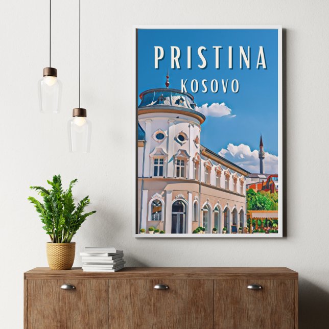 Affiche Pristina, le coeur du Kosovo (La ville de Pristina est exacte près des monts ts Goljak et à quelques kilomètres au nord des monts)
