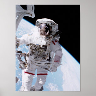 Affiche Promenade spatiale (STS-100)