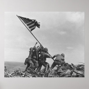 Affiche Raising the Flag on Iwo Jima By Joe Rosenthal