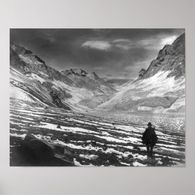 Affiche Randonneur dans la vallée de l'Aconcagua au Chili  (Devant)