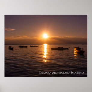 Affiche Rayons de soleil couchant bateaux flottants mer cr