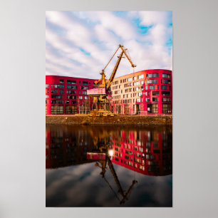 Affiche Réflexions sur l'immeuble rouge - Port de Duisburg
