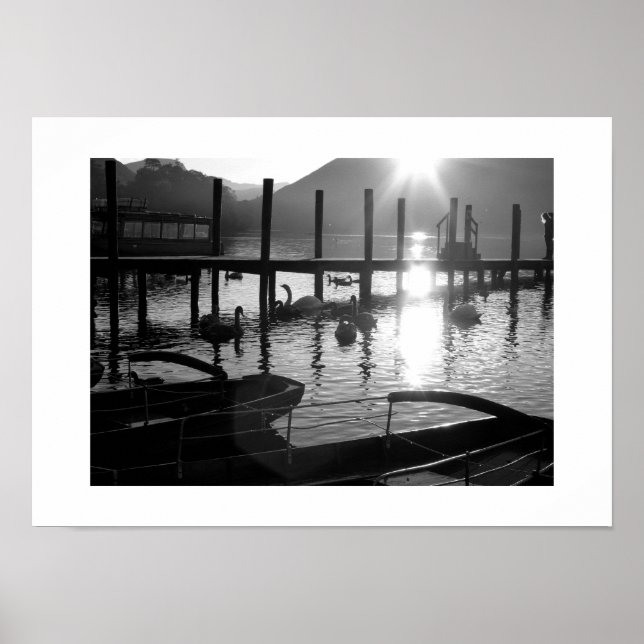 Affiche Rivage de Derwentwater au crépuscule : Lake Distri (Devant)