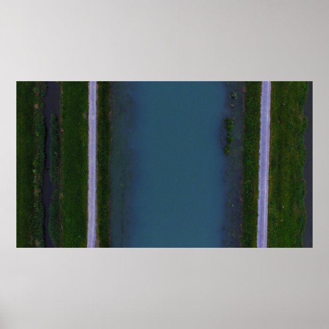 Affiche Rivière le long de la route (Devant)