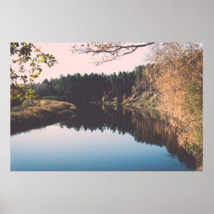 Affiche Rivière pittoresque couleur automne dans le pays a