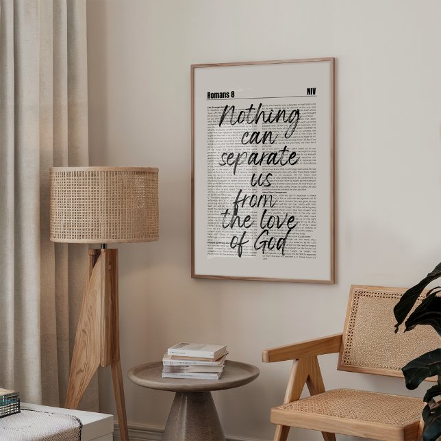 Affiche Romains 8 Chapitre Mur chrétien Imprimer (Minimalist Christian wall art featuring Psalm Romans 8 in elegant black bold typography. )
