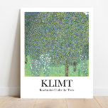 Affiche Rosiers sous les arbres par Gustav Klimt<br><div class="desc">Les Rosiers de Gustav Klimt sous les arbres (1905) célèbre peinture</div>