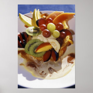 Affiche Salade de fruits avec de la glace.