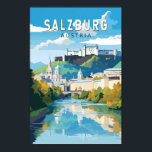 Affiche Salzbourg Autriche Travel Art Vintage<br><div class="desc">Conception de déplacement vectoriel rétro de Salzbourg. Salzbourg est une ville autrichienne située à la frontière de l'Allemagne et offrant une vue sur les Alpes orientales. La ville est divisée par la rivière Salzach, avec les bâtiments médiévaux et baroques de la piétonne Altstadt (Vieille Ville) sur sa rive gauche, face...</div>