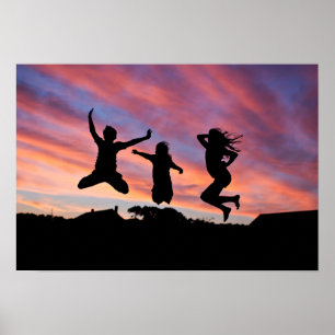 Affiche Sauter dans l'affiche du coucher du soleil