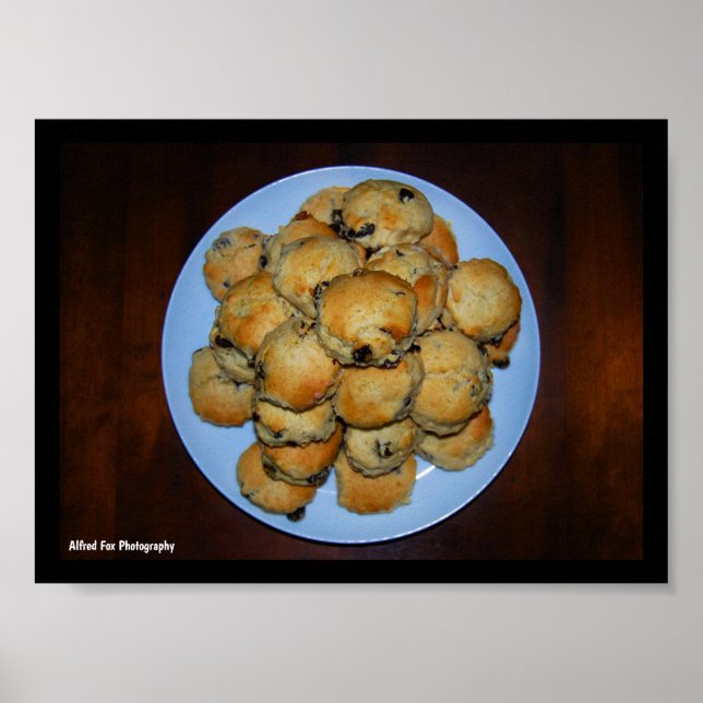 Affiche Scones aux fruits présentés sur du bois (Devant)