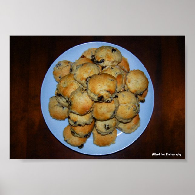 Affiche Scones aux fruits présentés sur du bois (Devant)