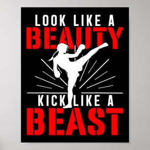 Affiche Sembler la beauté botter comme un kickboxeur de la