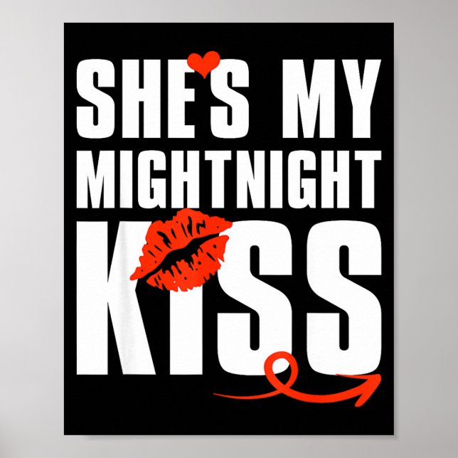 Affiche She's My Midnight Kiss Happy New Year Matching Fun (Devant)