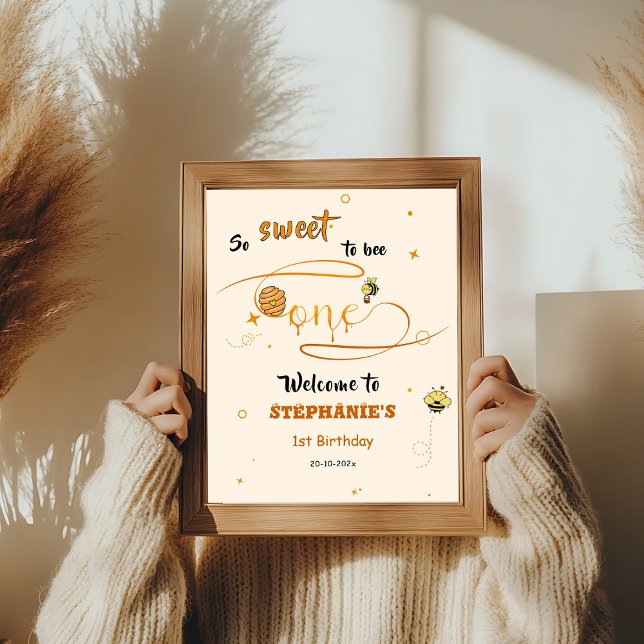 Affiche So Sweet To Bee One Honey Bee 1st Birthday Welcome (Créateur téléchargé)
