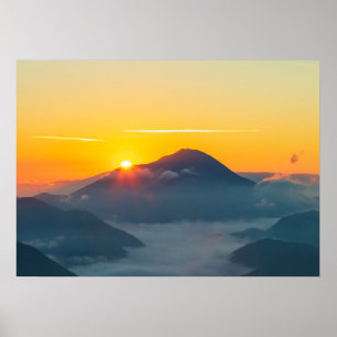 Affiche Soleil culminant derrière Uršlja gora, Slovénie