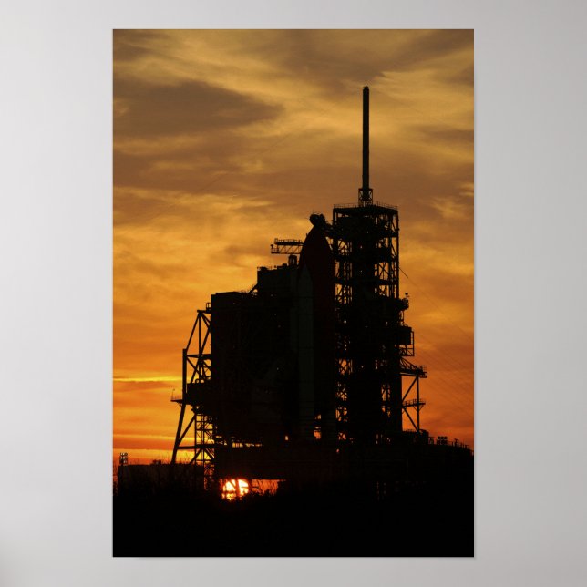 Affiche Space Shuttle Atlantis sur le pad de lancement (Devant)