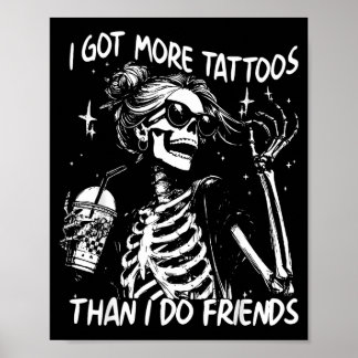 Affiche Squelette de tatouage avec plus de tatouages que d