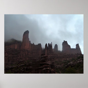 Affiche Storm over the Towers