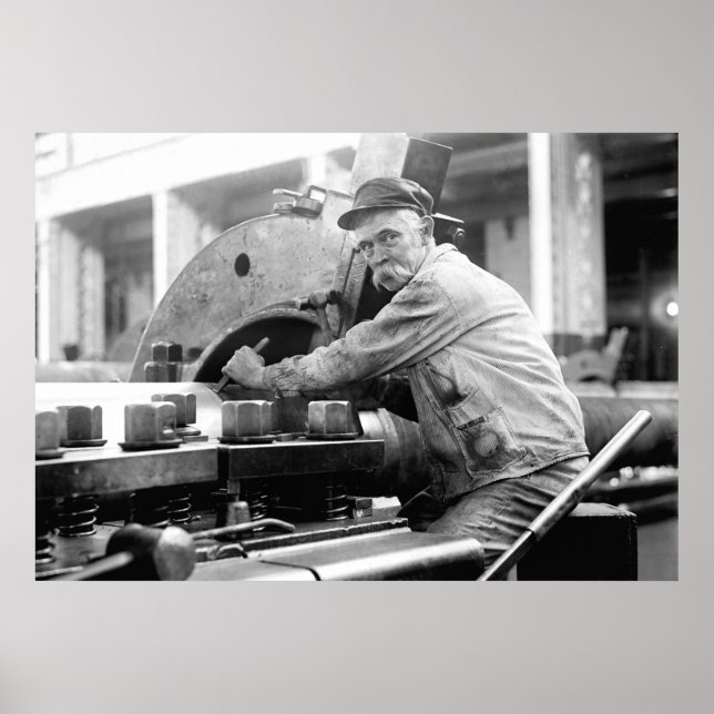 Affiche Sweet 'Stache : 1917 (Devant)