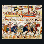 AFFICHE TAPISSERIE DE BAYEUX, CHEVALIERS NORMAUX, ARCHEURS<br><div class="desc">La Tapisserie de Bayeux est un tissu brodé de près de 70 mètres (230 pieds) de long et 50 centimètres, qui décrit les événements qui ont conduit à la conquête normande d'Angleterre concernant William, duc de Normandie, et Harold, comte de Wessex, plus tard roi d'Angleterre, et culminant dans la bataille...</div>