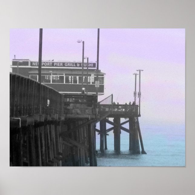 Affiche teintée de Newport Pier brumeux (Devant)