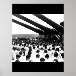 Affiche The crew of the USS SOUTH DAKOTA stands_War Image