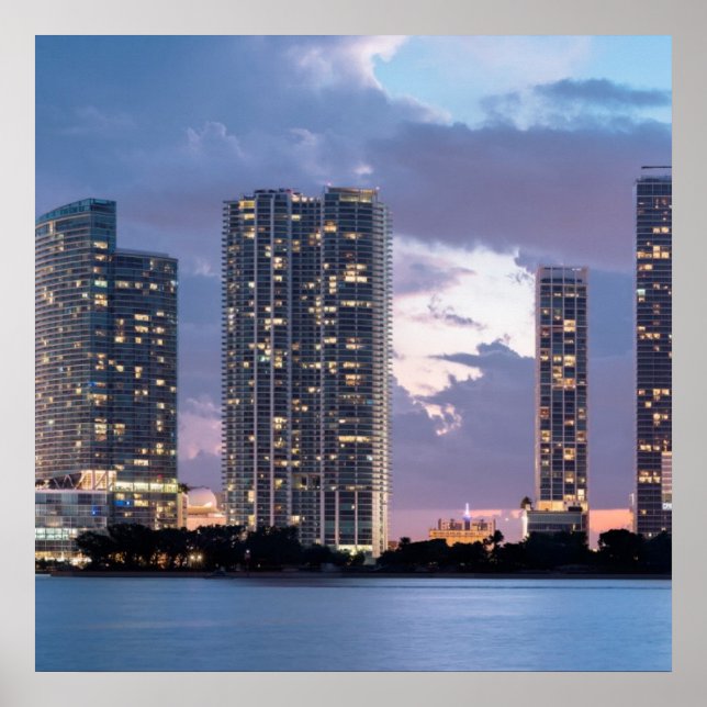 Affiche Tours en condominium au bord de l'eau à Miami (Devant)