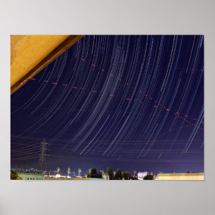 Affiche Traînées d'étoiles des Perséides au-dessus des lum