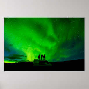 Affiche Trois amis en voyage épique dans leur camper v