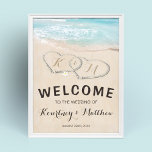 Affiche Tropical Vintage Beach Heart Shore Mariage Bienven<br><div class="desc">Destination plage mariage signe d'affiche d'accueil avec une plage de sable vintage avec deux coeurs sur le rivage,  vos initiales et un texte de bienvenue modèle.</div>