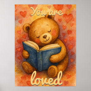 Affiche Tu es aimé – Ours en peluche à l'aquarelle lisant